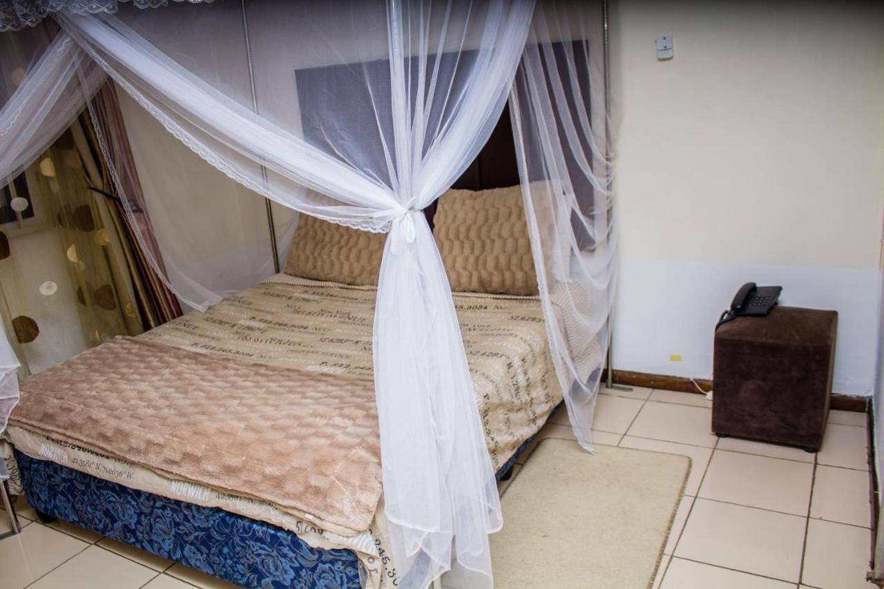 Rugems Executive Lodge Lusaka Exterior photo