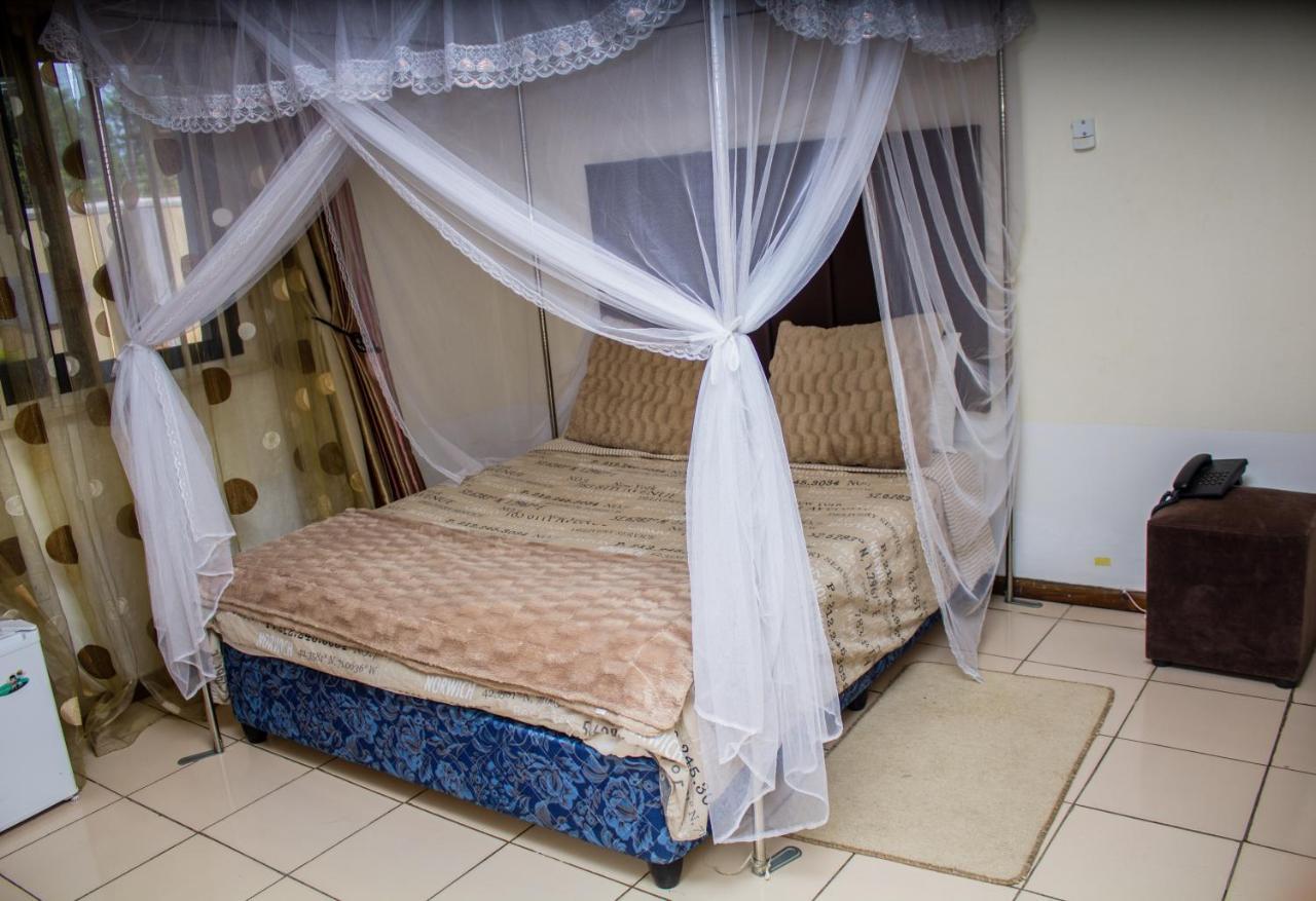 Rugems Executive Lodge Lusaka Exterior photo